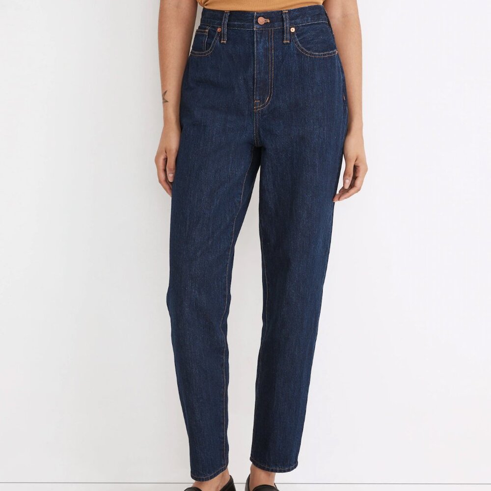 Madewell Baggy Tapered Jeans in in Dressler Wash - Size 23" - Picture 5 of 14